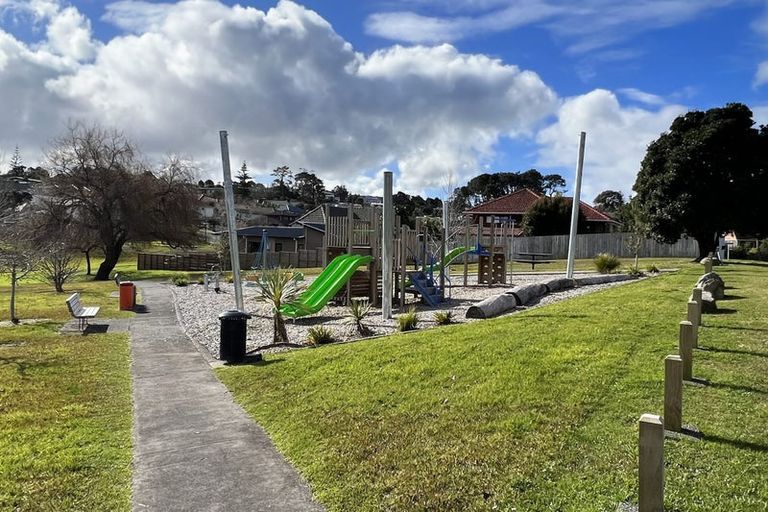 Photo of property in 31b Linwood Avenue, Forrest Hill, Auckland, 0620