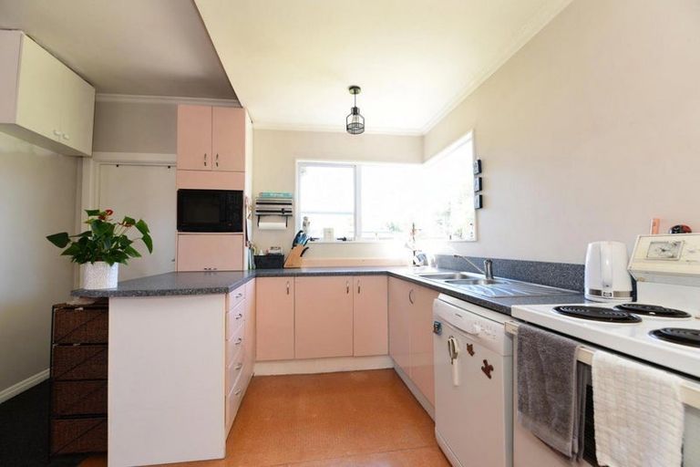 Photo of property in 15 Manchester Street, Tinwald, Ashburton, 7700