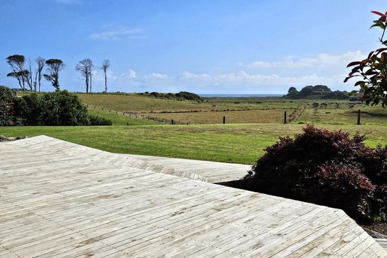 Photo of property in 2155c State Highway 2, Pukehina, 3186