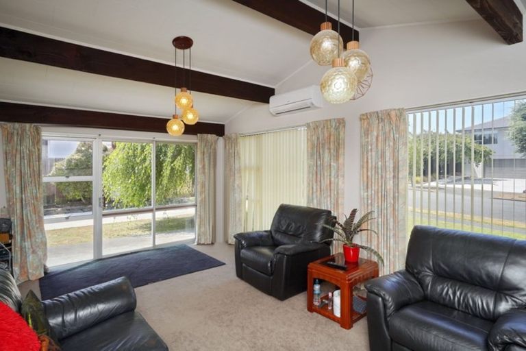 Photo of property in 4 De Ville Place, Burwood, Christchurch, 8061