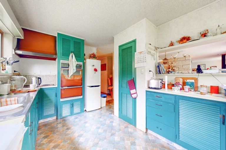 Photo of property in 301 Neavesville Road, Puriri, Thames, 3578