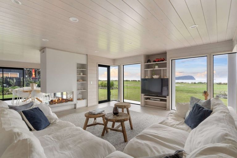 Photo of property in 19 Prescott Place, Pauanui, Hikuai, 3579