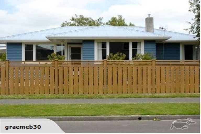 Photo of property in 19 Epsom Road, Hokowhitu, Palmerston North, 4410