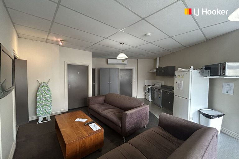 Photo of property in 5a Anzac Avenue, Dunedin Central, Dunedin, 9016