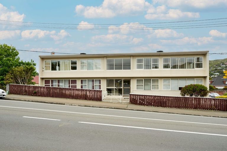 Photo of property in 229 Karori Road, Karori, Wellington, 6012