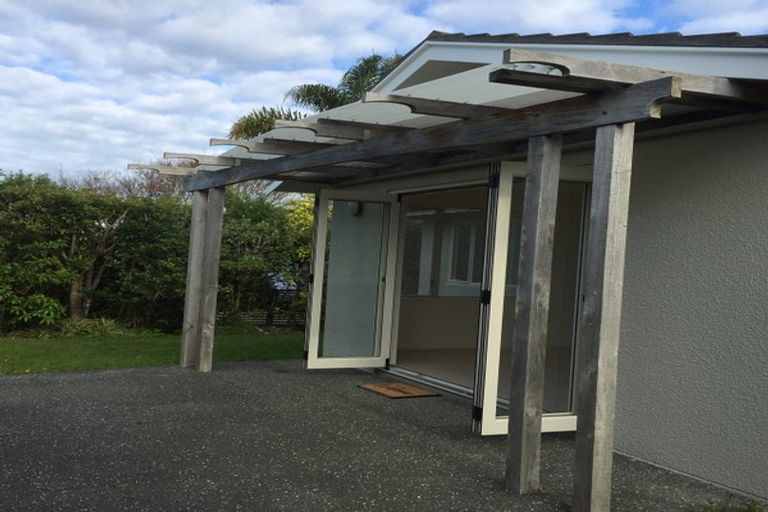 Photo of property in 19 Coventry Way, Long Bay, Auckland, 0630