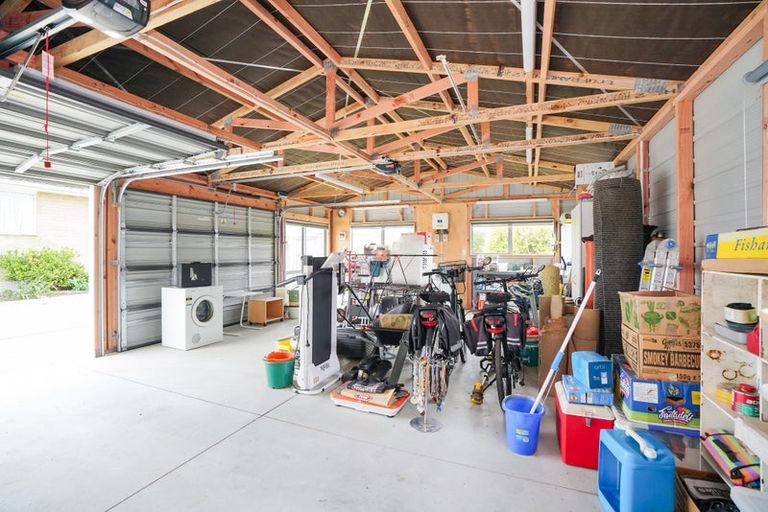 Photo of property in 56 Severn Street, Clifton, Invercargill, 9812