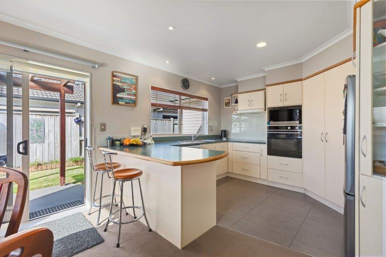 Photo of property in 6 Goodrich Close, Bethlehem, Tauranga, 3110