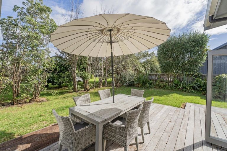 Photo of property in 17 Morcom Drive, Cooks Beach, Whitianga, 3591