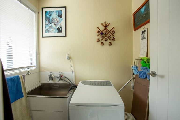 Photo of property in 43 Taverner Street, Carterton, 5713