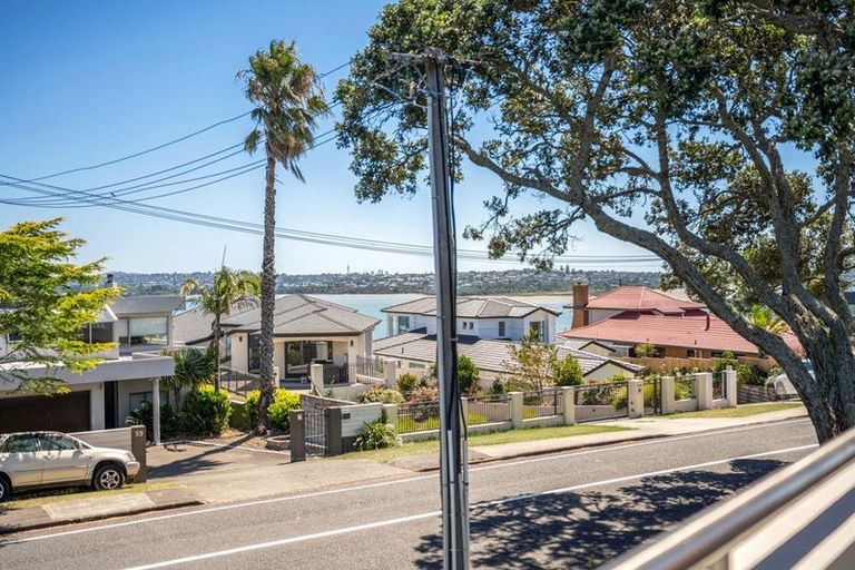 Photo of property in 3/58 Takutai Avenue, Half Moon Bay, Auckland, 2012