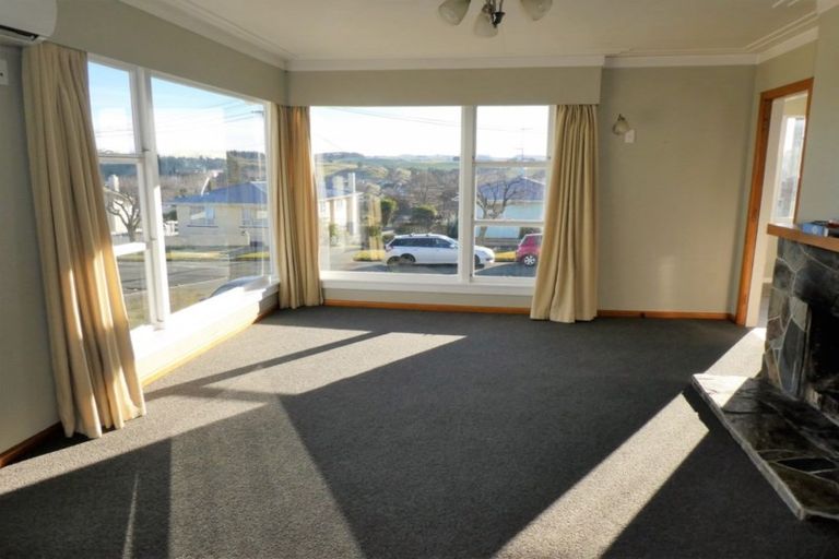 Photo of property in 23 Arrow Crescent, Holmes Hill, Oamaru, 9401