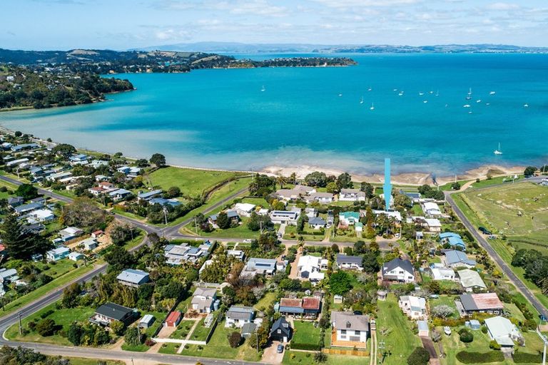 Photo of property in 1 Rata Street, Oneroa, Waiheke Island, 1081