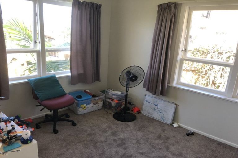 Photo of property in 9 Grassways Avenue, Pakuranga, Auckland, 2010