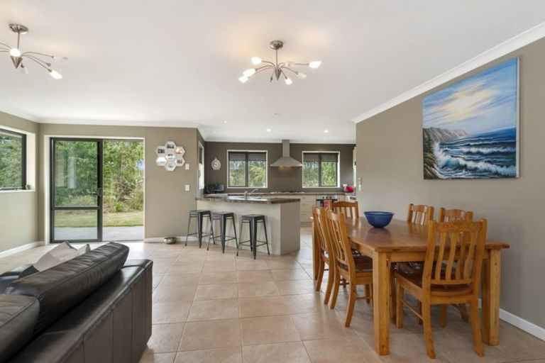 Photo of property in 40 Swamp Road, Loburn, Rangiora, 7472