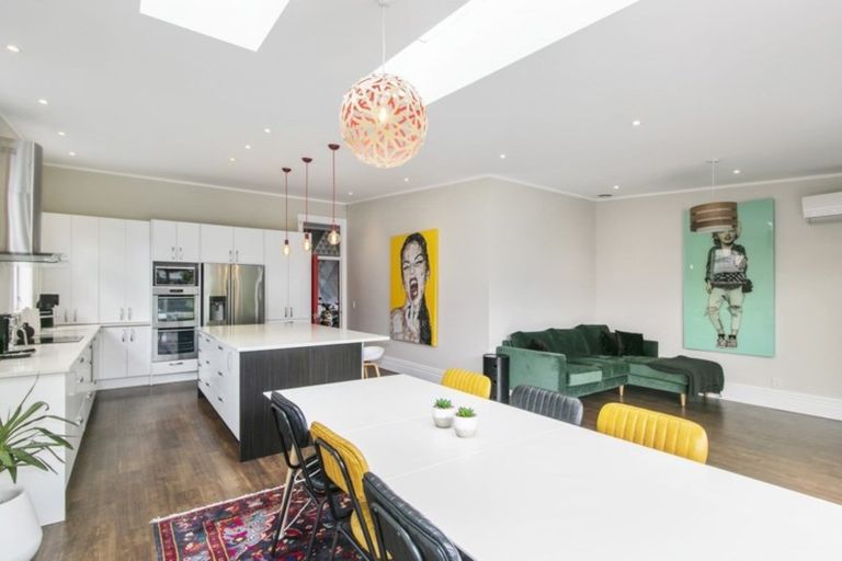 Photo of property in 13 Beach Street, Petone, Lower Hutt, 5012