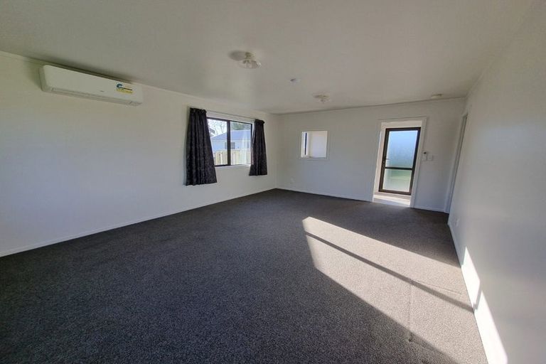 Photo of property in 9b Wyndham Road, Hannahs Bay, Rotorua, 3010