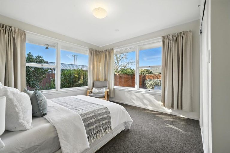 Photo of property in 215 Greers Road, Bryndwr, Christchurch, 8053