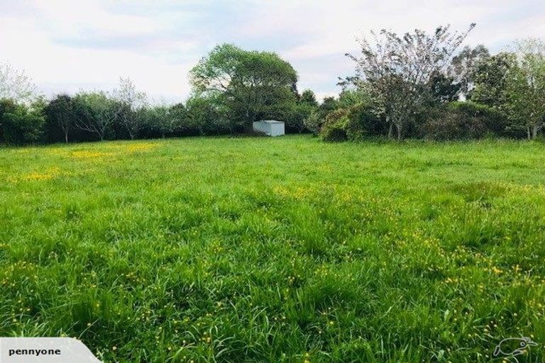 Photo of property in 104 Saint James Drive, Huntington, Hamilton, 3210