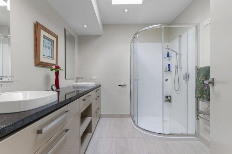 Photo of property in 1/7 Proteus Place, Half Moon Bay, Auckland, 2012