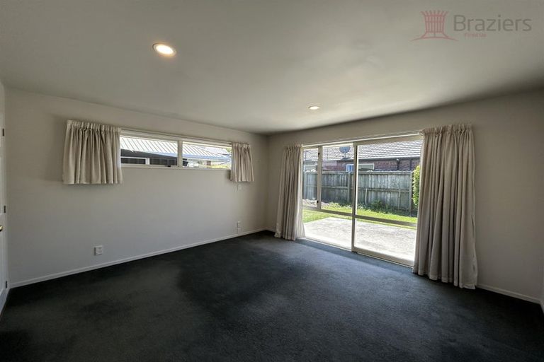 Photo of property in 1/123a Withells Road, Avonhead, Christchurch, 8042