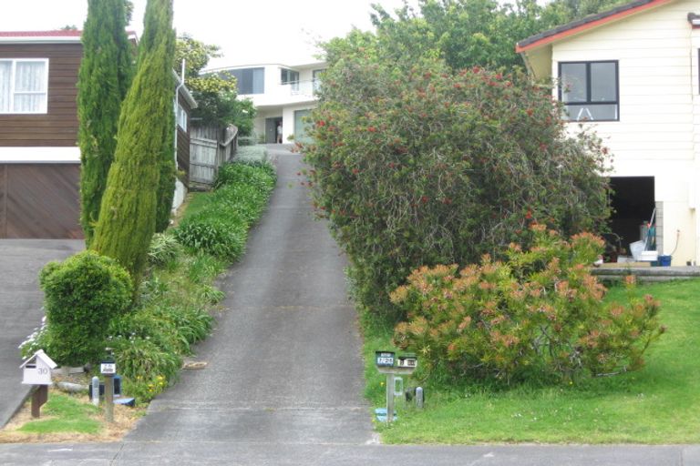 Photo of property in 2/26 Kenneth Hopper Place, Manly, Whangaparaoa, 0930