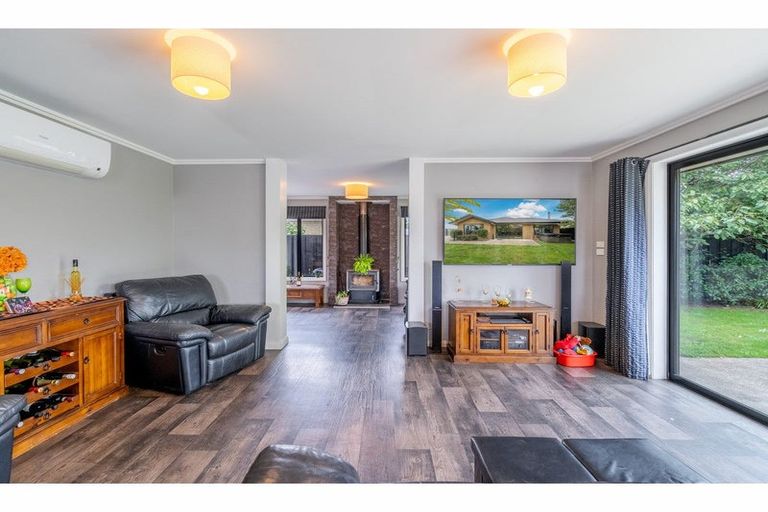 Photo of property in 9 Charles Street, Grasmere, Invercargill, 9810