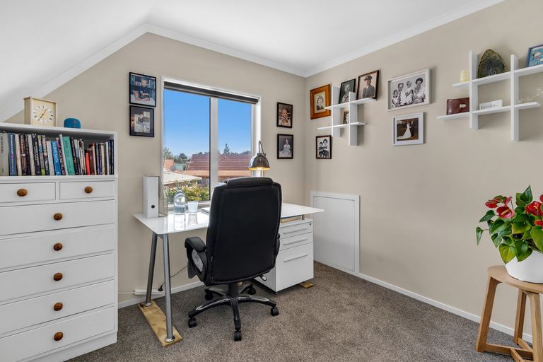 Photo of property in Holdsworth Villas, 54/2 William Donald Drive, Solway, Masterton, 5810