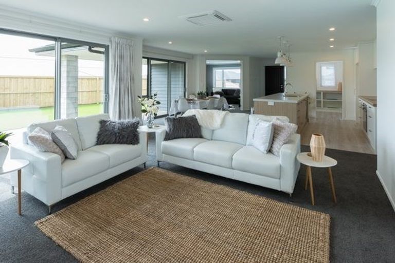 Photo of property in 102 Ledbury Drive, Rolleston, 7615