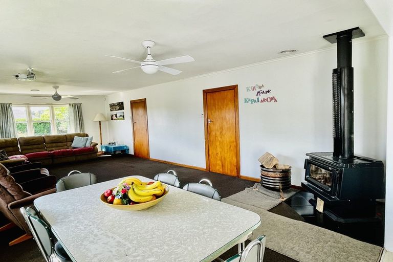 Photo of property in 45 De Lautour Road, Inner Kaiti, Gisborne, 4010