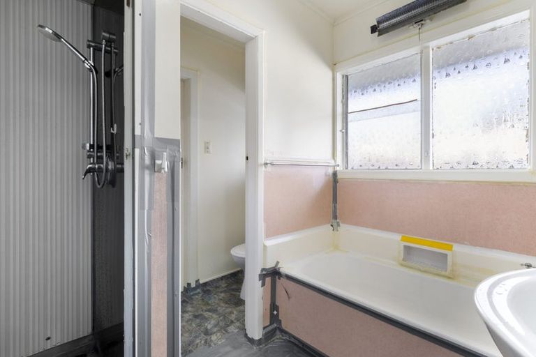 Photo of property in 27 Curletts Road, Sockburn, Christchurch, 8042