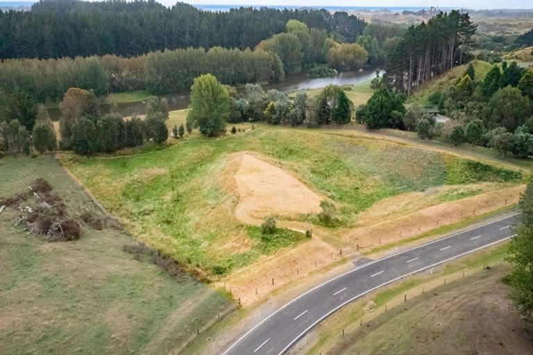 Photo of property in 249 Taylors Road, Otaki, 5583