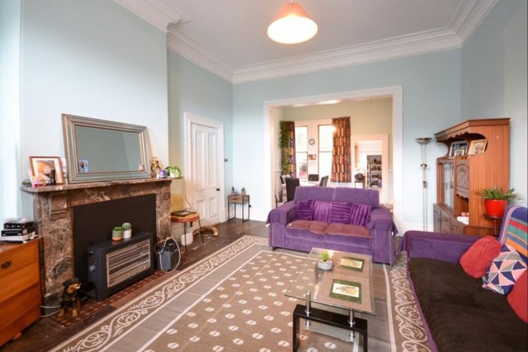 Photo of property in 50 Manor Place, Dunedin Central, Dunedin, 9016