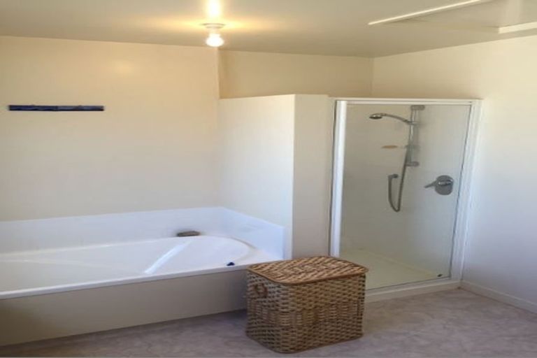 Photo of property in 10a Fife Lane, Miramar, Wellington, 6022