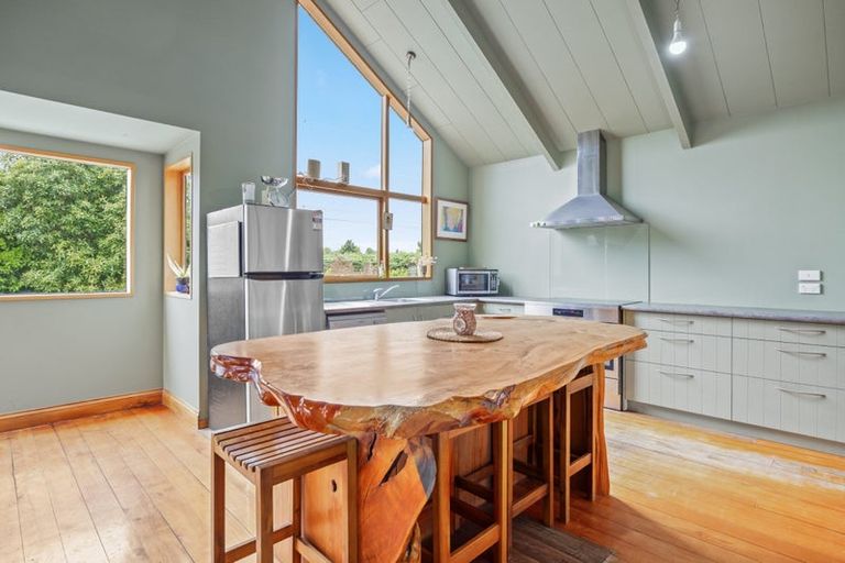 Photo of property in 280 Hasketts Road, Yaldhurst, Christchurch, 7678