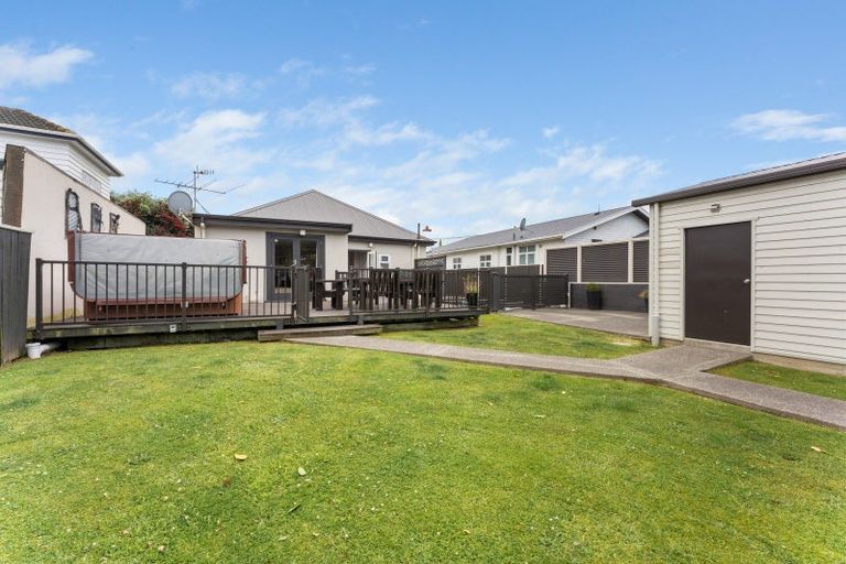 Photo of property in 11 Hathaway Avenue, Boulcott, Lower Hutt, 5010