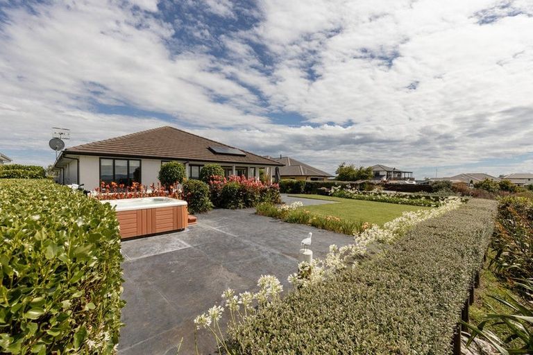 Photo of property in 20 Holyoake Terrace, Omokoroa, 3114