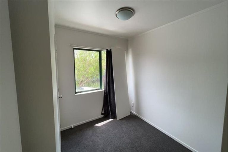 Photo of property in 1 Wood Avenue, Mangere East, Auckland, 2024
