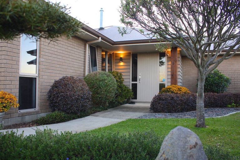 Photo of property in 31 Mortlake Heights, Pyes Pa, Tauranga, 3112