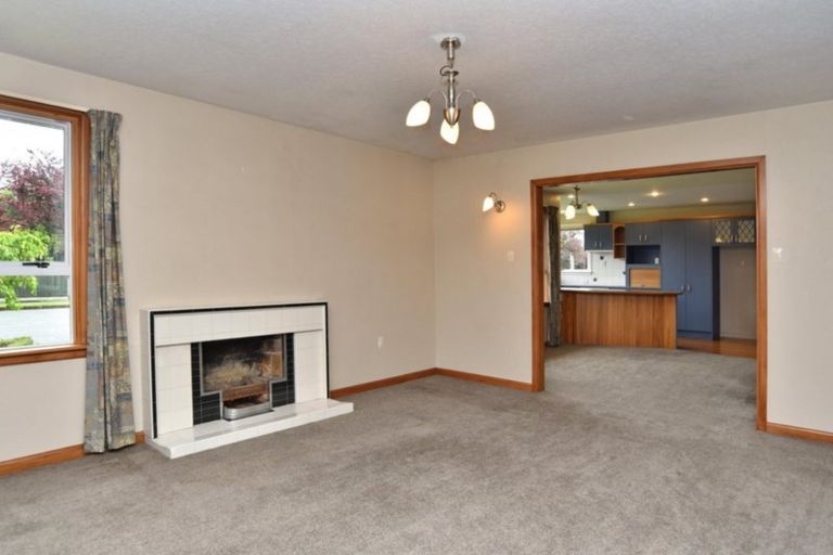 Photo of property in 49 Ashgrove Street, Rangiora, 7400