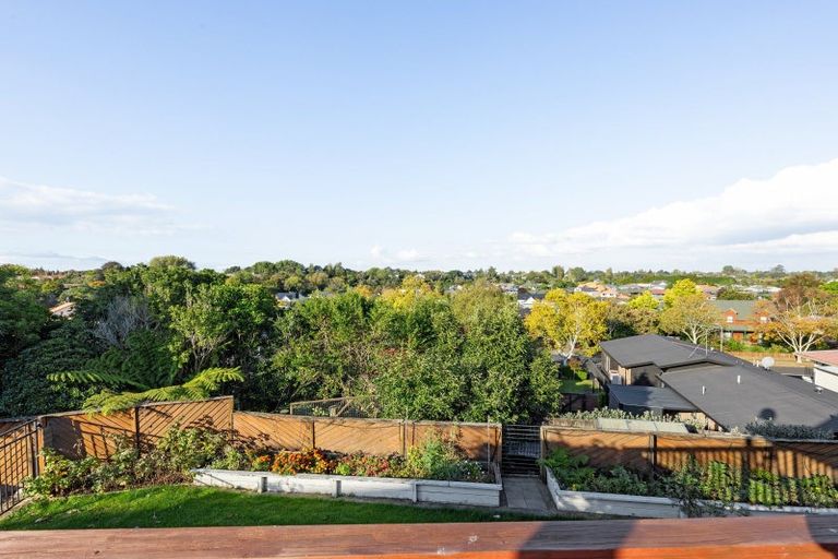 Photo of property in 11 Houhere Place, Pukete, Hamilton, 3200