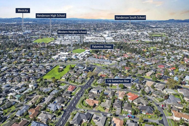 Photo of property in 1/6 Somerton Rise, Henderson, Auckland, 0612