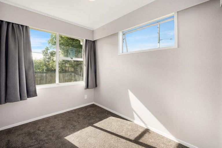 Photo of property in 43 Tennyson Drive, Owhata, Rotorua, 3010