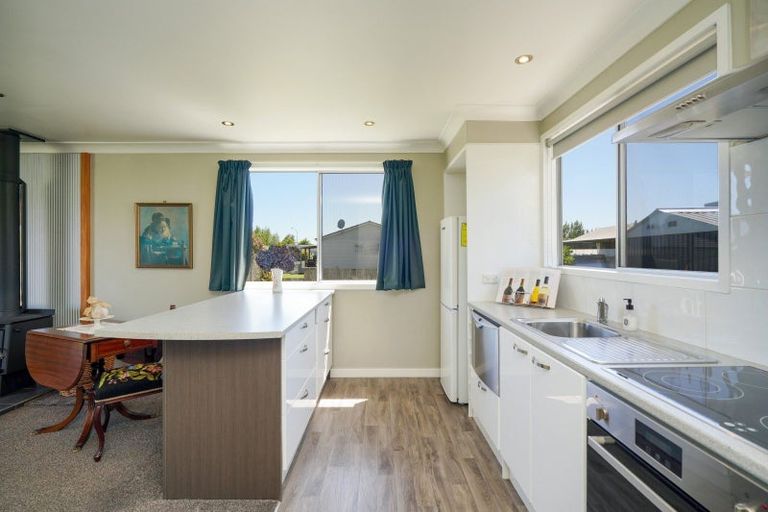 Photo of property in 10 Earl Place, Te Anau, 9600