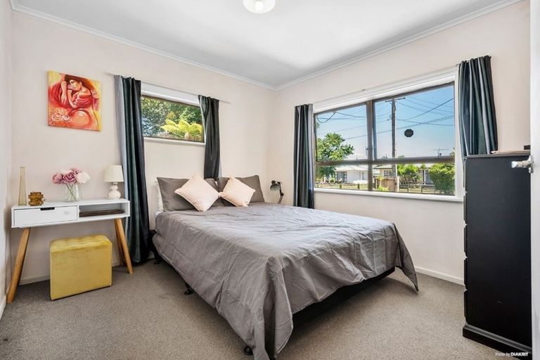 Photo of property in 18 Rollerson Street, Papakura, 2110