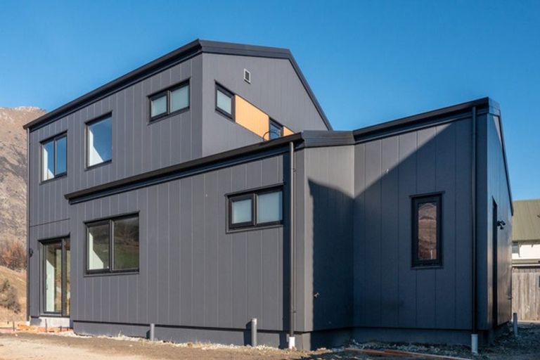 Photo of property in 9 Longlands Street, Lake Hayes, Queenstown, 9304