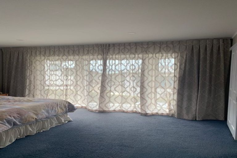 Photo of property in 1/42 Sunrise Avenue, Mairangi Bay, Auckland, 0630