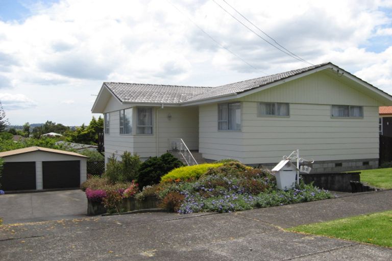 Photo of property in 2/1a Rimu Road, Mangere Bridge, Auckland, 2022