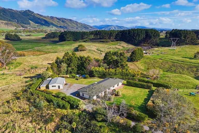 Photo of property in 141 Te Hapua Road, Te Horo, Otaki, 5581