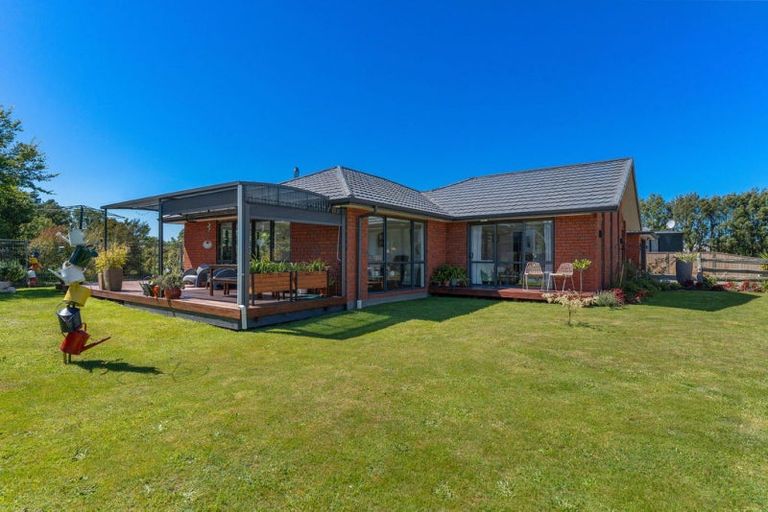 Photo of property in 9d Moreton Road, Carterton, 5713